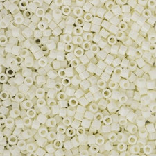 Miyuki delica beads 11/0 - Opaque light butter cream - DB-2401
